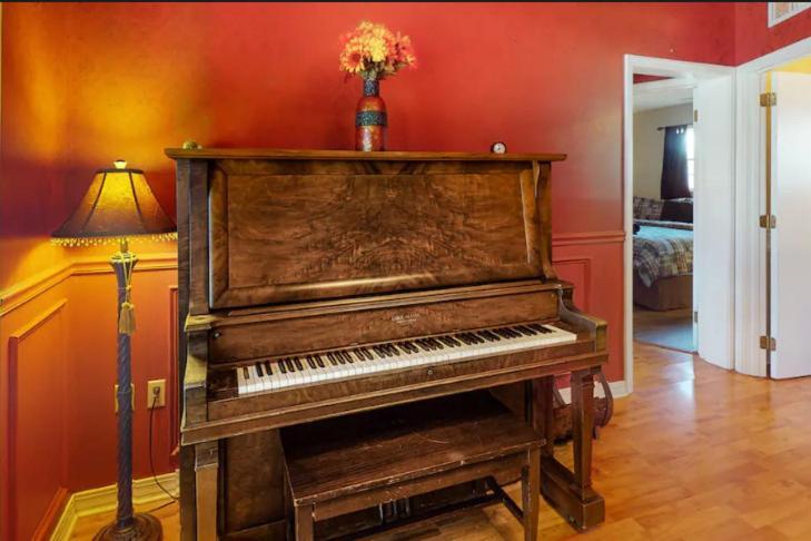 The Grand Suite - Tradewinds Eureka Springs Kültér fotó